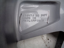 Laden Sie das Bild in den Galerie-Viewer, 1x Alufelge 18 Zoll 7.0&quot; 5x114.3 38ET Mitsubishi Rim Wheel