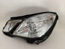 Laden Sie das Bild in den Galerie-Viewer, Frontscheinwerfer Mercedes-Benz W212 A2128208161 Links Scheinwerfer Headlight SCH8613429536oj
