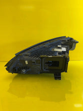 Laden Sie das Bild in den Galerie-Viewer, Frontscheinwerfer Mercedes-Benz Eqe A2969062602 LED Rechts Headlight SCH3108242829zk