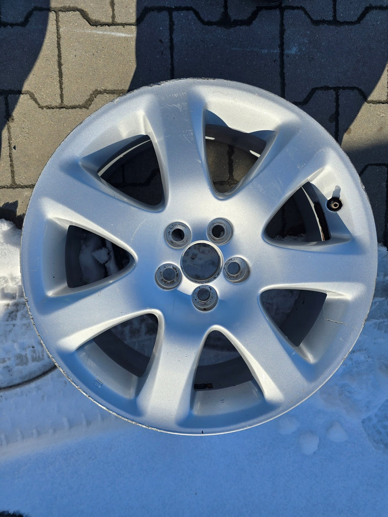 1x Alufelge 17 Zoll 7.0" 5x100 45ET 42611-05260 Toyota Rim Wheel