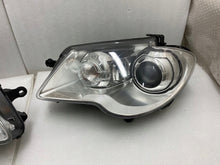 Laden Sie das Bild in den Galerie-Viewer, Frontscheinwerfer VW Touran 1T1941752 Xenon Rechts Scheinwerfer Headlight