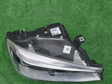 Laden Sie das Bild in den Galerie-Viewer, Frontscheinwerfer BMW F26 X3 F25 7410842-01LL Full LED Rechts Headlight SCH6913249806st