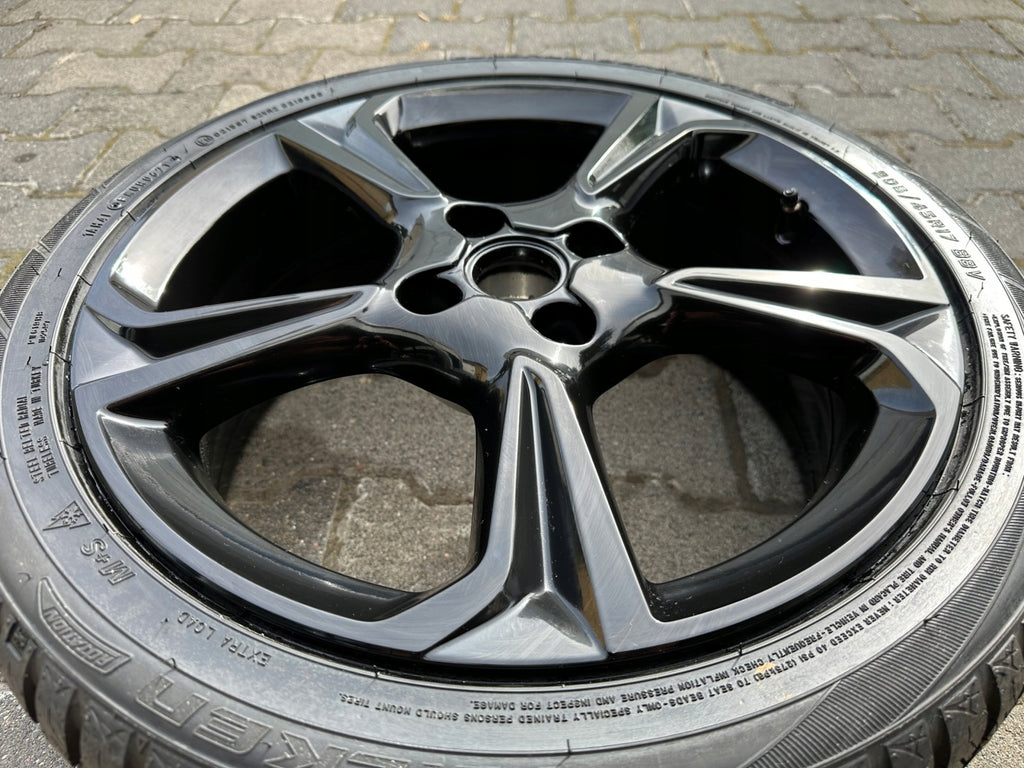 1x Alufelge 17 Zoll 7.0" 4x108 38ET Glanz Schwarz 39182183 Opel Corsa F FEL9531857037bd