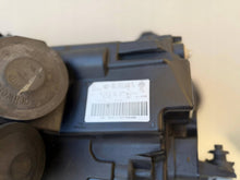 Laden Sie das Bild in den Galerie-Viewer, Frontscheinwerfer VW Caddy 2K1941032 Xenon Rechts Scheinwerfer Headlight SCH4113006506hv