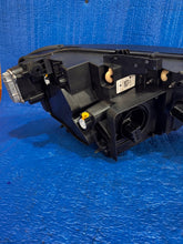 Load image into Gallery viewer, Frontscheinwerfer VW Id.4 11B941077G Full LED Ein Stück (Rechts oder Links) SCH8087083542ns