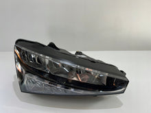 Laden Sie das Bild in den Galerie-Viewer, Frontscheinwerfer Skoda Scala 657941016 Full LED Rechts Scheinwerfer Headlight SCH2516932870nr
