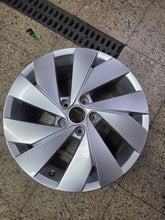 Load image into Gallery viewer, 1x Alufelge 17 Zoll 7.5" 5x112 51ET 5H0601025C VW Golf VIII I Rim Wheel FEL6789785951tt
