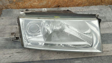 Laden Sie das Bild in den Galerie-Viewer, Frontscheinwerfer Skoda Octavia I Ein Satz Scheinwerfer Headlight SCH7864466156ho