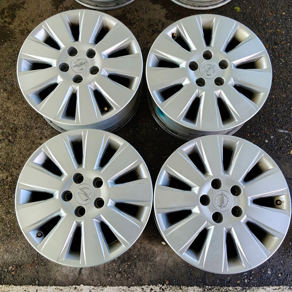 4x Alufelge 16 Zoll 6.5" 5x110 41ET Glanz Silber Opel Vectra Rim Wheel FEL6805933878ru
