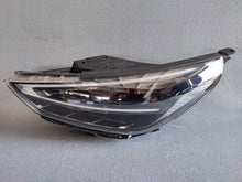 Laden Sie das Bild in den Galerie-Viewer, Frontscheinwerfer Hyundai I30 92101-G4600 G4921-63050 G4921-64030 LED Links