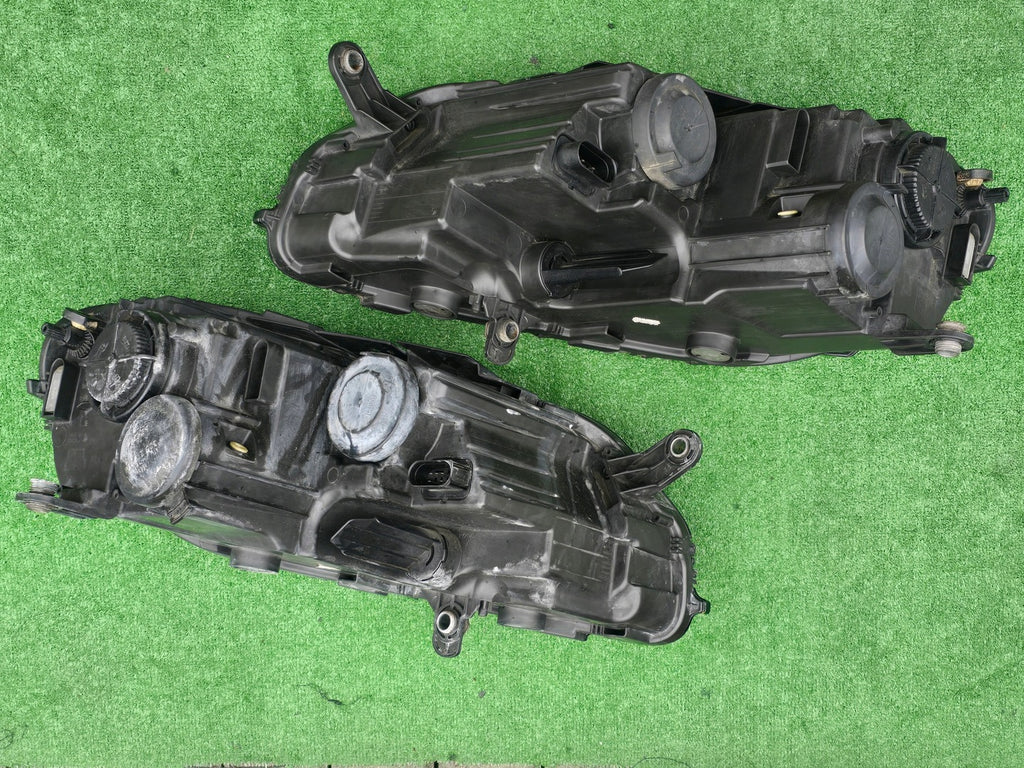 Frontscheinwerfer VW Passat B7 3AB941006 3AB941005 Ein Satz Headlight SCH2429020709bz