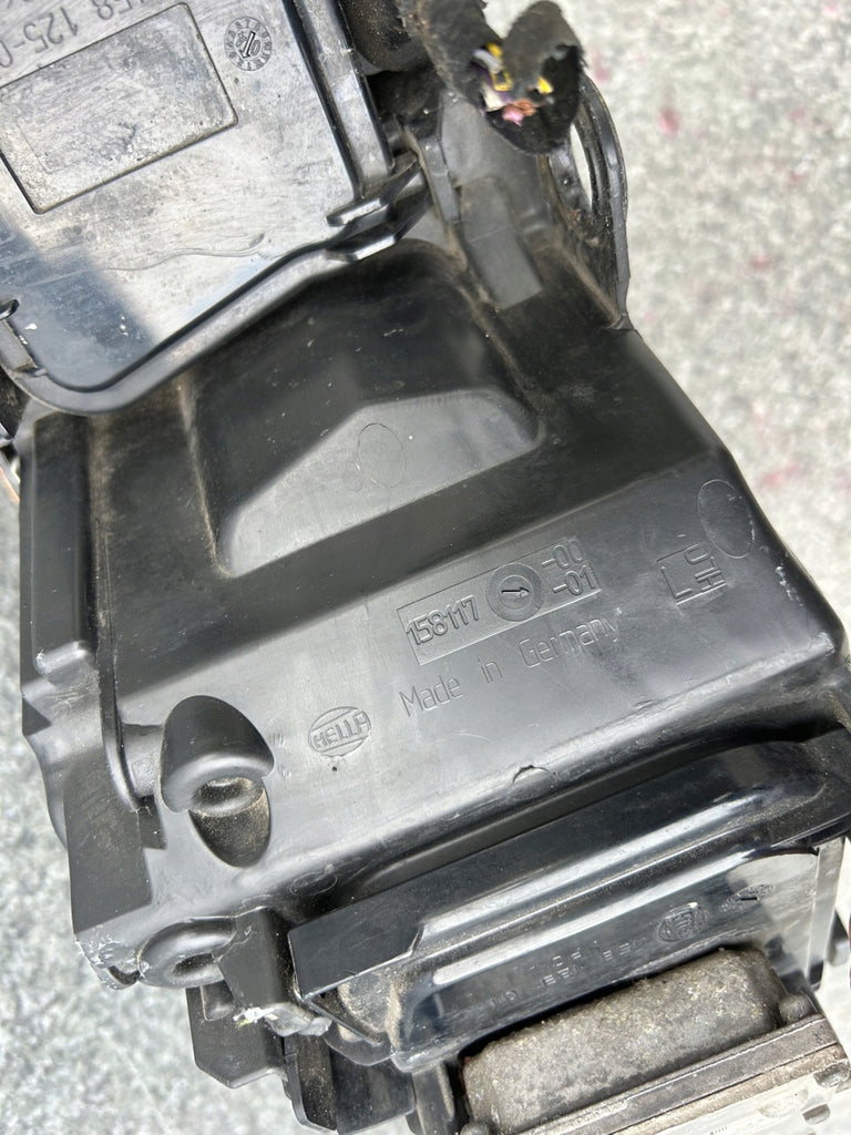 Frontscheinwerfer Audi A8 Xenon Links Scheinwerfer Headlight SCH2995213439kz