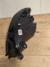 Load image into Gallery viewer, Frontscheinwerfer VW Passat 3J1941006 Rechts Scheinwerfer Headlight SCH1823214837ew