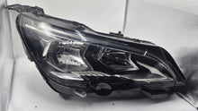 Laden Sie das Bild in den Galerie-Viewer, Frontscheinwerfer Peugeot 3008 90094697 Rechts Scheinwerfer Headlight SCH7348027660lt