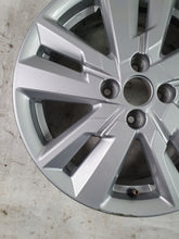 Load image into Gallery viewer, 1x Alufelge 16 Zoll 6.0&quot; 4x100 50ET Nissan Note E12 Rim Wheel