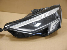 Laden Sie das Bild in den Galerie-Viewer, Frontscheinwerfer Audi A3 8Y0941033A 8Y0941034A LED Rechts oder Links