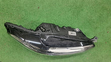 Laden Sie das Bild in den Galerie-Viewer, Frontscheinwerfer Ford Mondeo ES73-13D154-AE Full LED Rechts Headlight