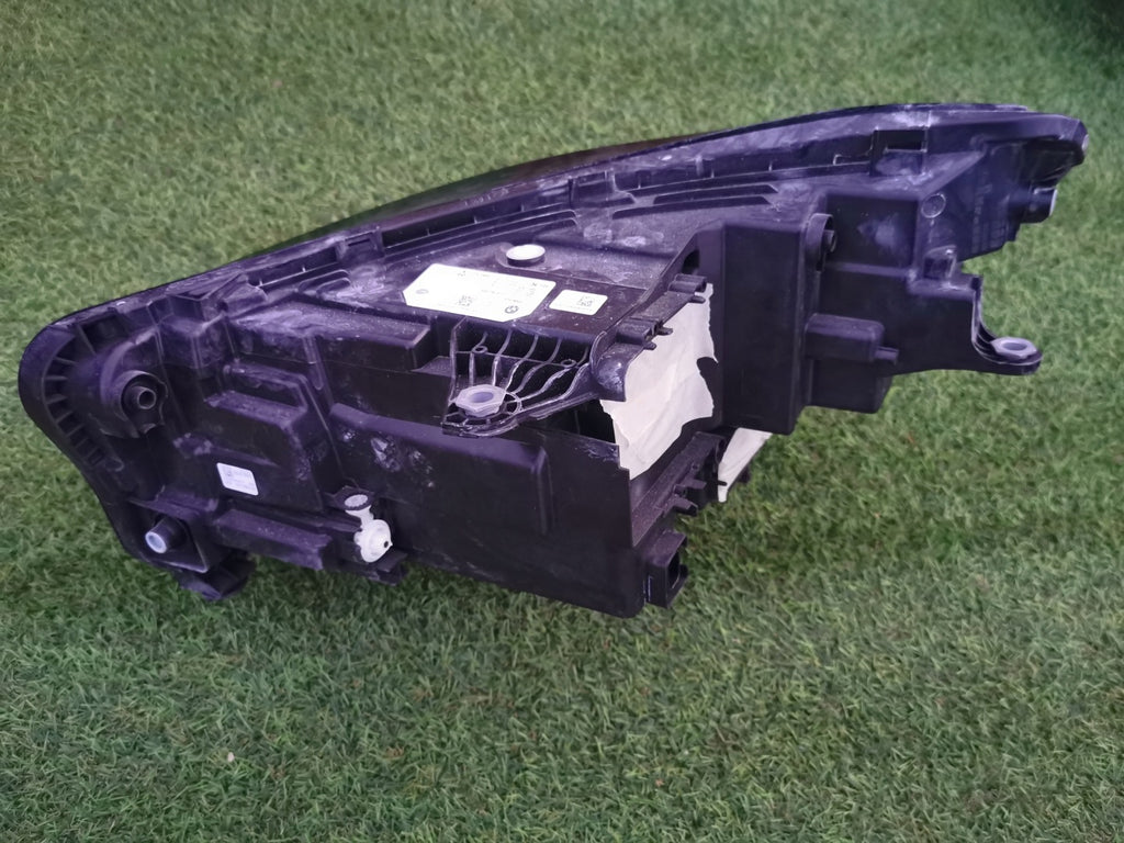 Frontscheinwerfer BMW X1 4A27816-01 LED Rechts Scheinwerfer Headlight SCH8202868809he