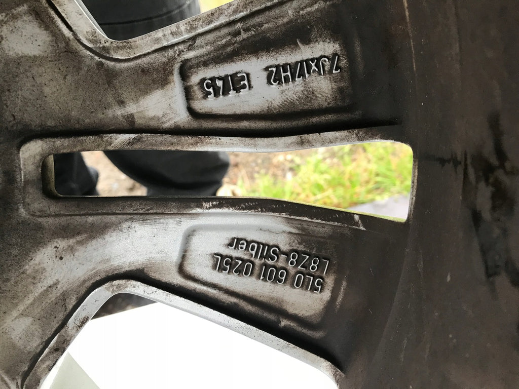 1x Alufelge 17 Zoll 7.0" 5x112 45ET Glanz Graphit 5L0601025L Skoda Yeti