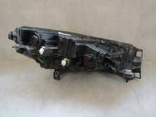 Laden Sie das Bild in den Galerie-Viewer, Frontscheinwerfer Skoda Enyaq 5LB941015 LED Links Scheinwerfer Headlight SCH1892443047xl