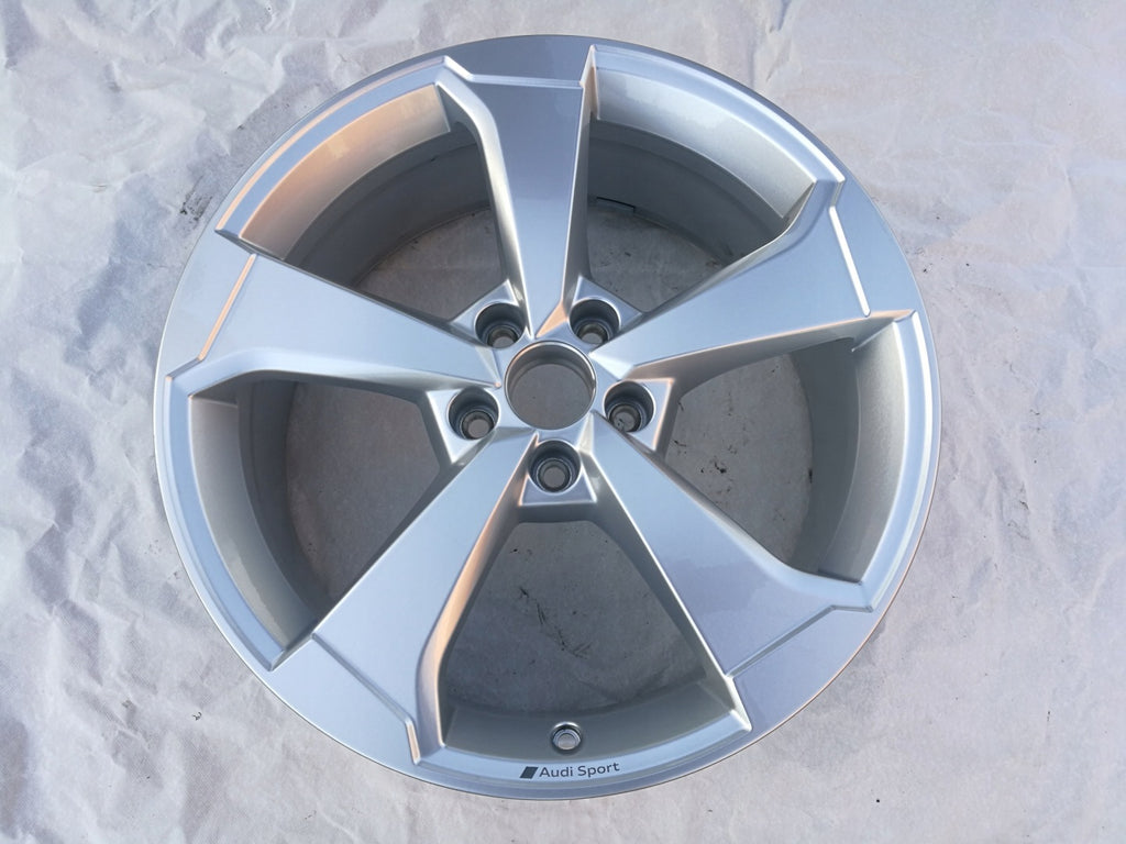 1x Alufelge 19 Zoll 8.0" 5x112 49ET Glanz 8V0601025ES Audi A3 Rim Wheel FEL2610685551vs