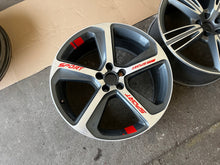 Load image into Gallery viewer, 1x Alufelge 20 Zoll 8.5" 5x112 33ET Glanz 8R0601025CA Audi Rim Wheel FEL2219210304gz