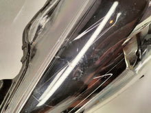 Laden Sie das Bild in den Galerie-Viewer, Frontscheinwerfer Mazda 2 Dj D43N51030 Full LED Ein Stück (Rechts oder Links)