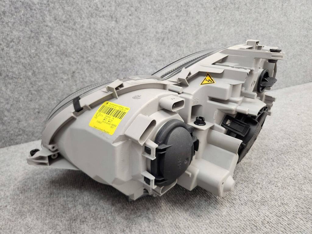 Frontscheinwerfer Mercedes-Benz W203 A2038203659SCZ 030116627815 Xenon Rechts SCH2853212262ru