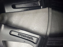 Laden Sie das Bild in den Galerie-Viewer, 1x Alufelge 19 Zoll 8.0" 5x112 45ET Glanz Schwarz 575601025L Cupra Ateca Kh7 FEL5996550057pj