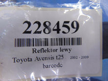 Laden Sie das Bild in den Galerie-Viewer, Frontscheinwerfer Toyota Avensis 0821211L1L Ein Stück (Rechts oder Links)