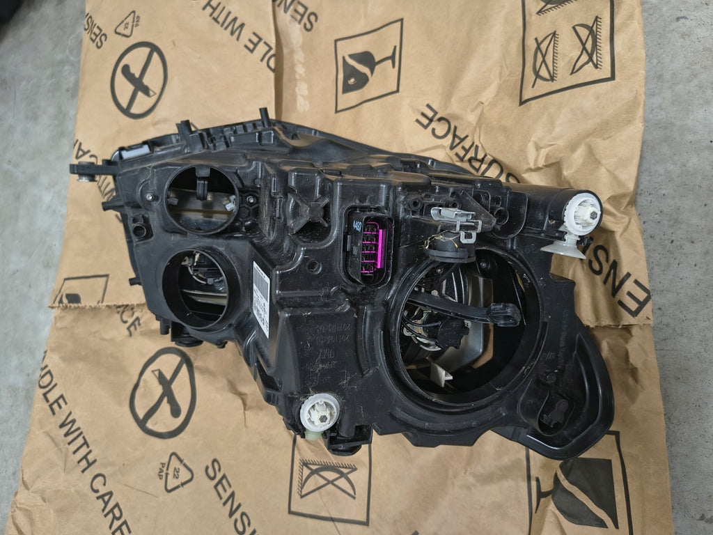 Frontscheinwerfer VW Caddy 2K1941005B Links Scheinwerfer Headlight SCH6374844874tm