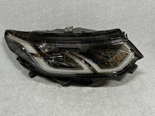 Laden Sie das Bild in den Galerie-Viewer, Frontscheinwerfer Land Rover Sport Discovery V MK7213W029 LED Rechts Headlight SCH3782136748jb