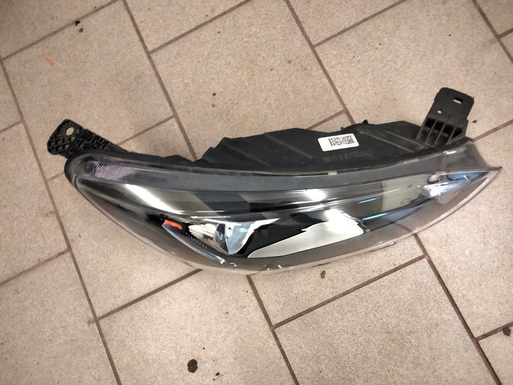 Frontscheinwerfer Ford Focus MX7B-13E014-CC LED Ein Stück (Rechts oder Links) SCH3143674562zz