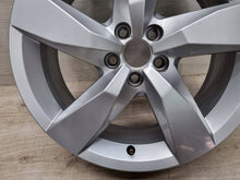 Load image into Gallery viewer, 1x Alufelge 17 Zoll 6.5" 5x100 39ET Glanz Silber 2GM601025A VW T-Cross Rim Wheel FEL1770833189li