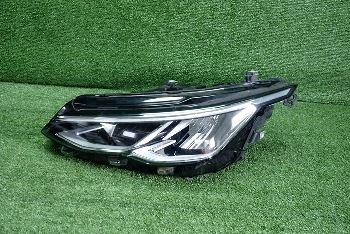 Frontscheinwerfer VW Golf VIII 5H1941005 LED Links Scheinwerfer Headlight SCH7747752045zh