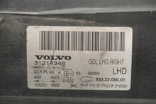 Laden Sie das Bild in den Galerie-Viewer, Frontscheinwerfer Volvo V70 I S80 31214348 6948180 Xenon Rechts Headlight SCH5393013260kw