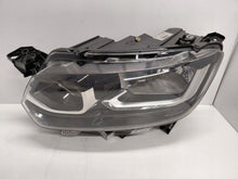 Laden Sie das Bild in den Galerie-Viewer, Frontscheinwerfer Toyota Proace City 9835780680 Links Scheinwerfer Headlight SCH6328990179rw