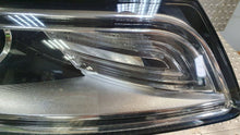 Laden Sie das Bild in den Galerie-Viewer, Frontscheinwerfer Audi Q5 8R0941006C LED Rechts Scheinwerfer Headlight