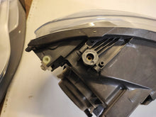 Laden Sie das Bild in den Galerie-Viewer, Frontscheinwerfer VW Up 1S1941015AA Links Scheinwerfer Headlight SCH4421259014jd