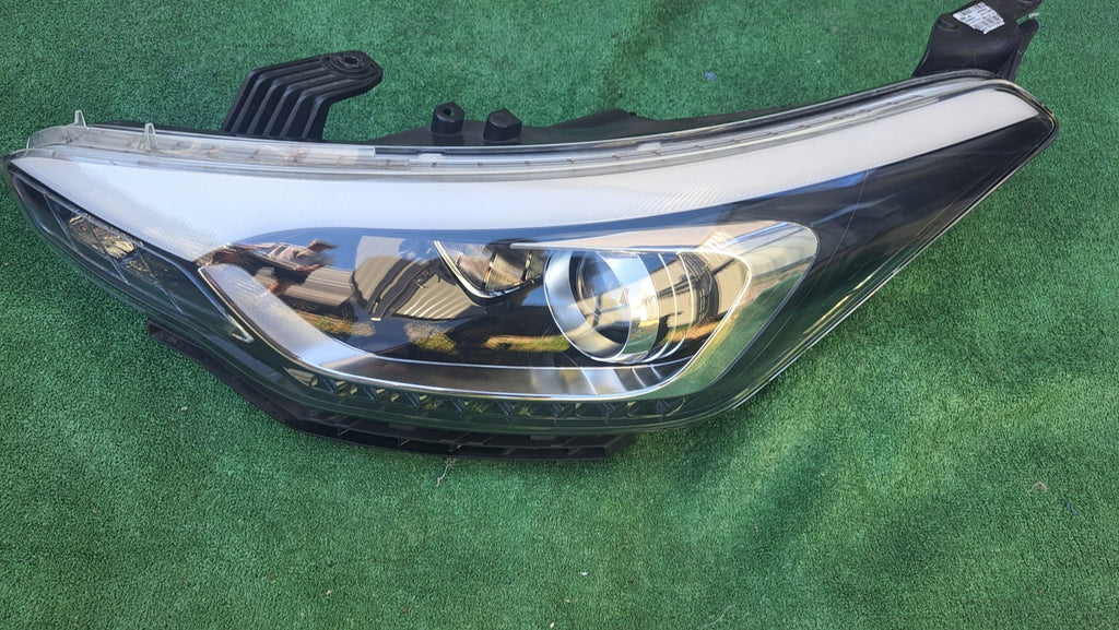 Frontscheinwerfer Hyundai I20 92101C8200 LED Links Scheinwerfer Headlight