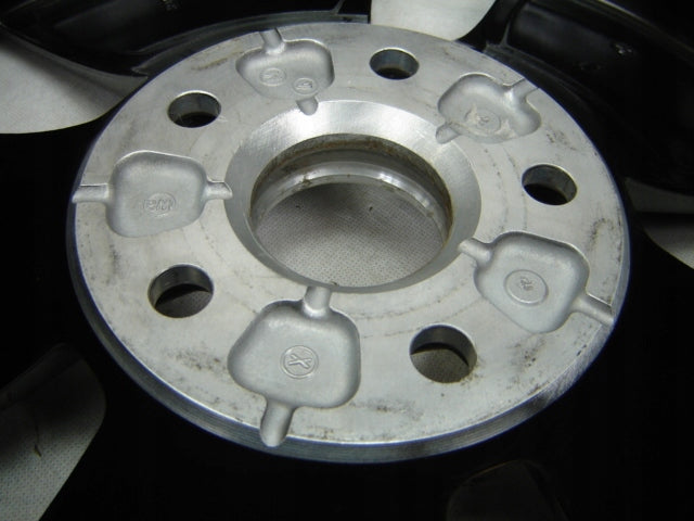 1x Alufelge 18 Zoll 8.0" 5x112 48ET 5C0601025J VW Passat Rim Wheel