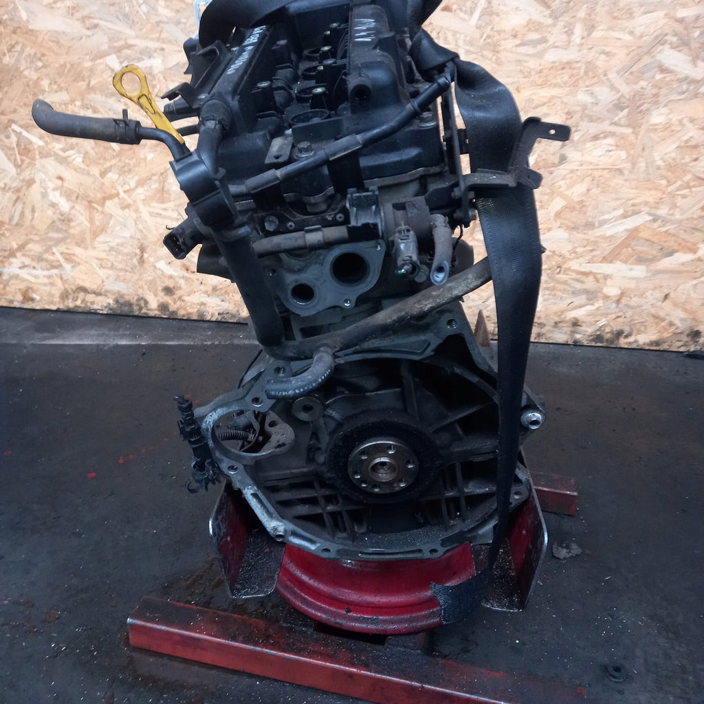 Motor Kia Ceed G4FA 1.4 Benzin Engine Unkomplett