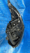 Laden Sie das Bild in den Galerie-Viewer, Frontscheinwerfer Kia Picanto LED Rechts Scheinwerfer Headlight SCH8170963068kq