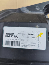 Laden Sie das Bild in den Galerie-Viewer, Frontscheinwerfer Dacia Sandero III Jogger 260101940R Full LED Rechts Headlight