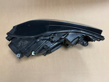 Laden Sie das Bild in den Galerie-Viewer, Frontscheinwerfer Audi A6 C8 4K0941033A full LED Links Scheinwerfer Headlight SCH6321103756pj
