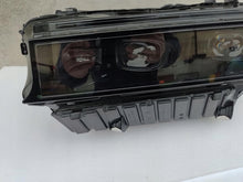 Laden Sie das Bild in den Galerie-Viewer, Frontscheinwerfer BMW 5A8D461-01 LED Rechts Scheinwerfer Headlight SCH2115214573ao