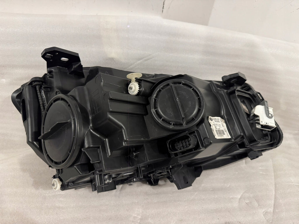 Frontscheinwerfer Mercedes-Benz W176 A1768201161 Xenon Links Headlight SCH3760243405nn