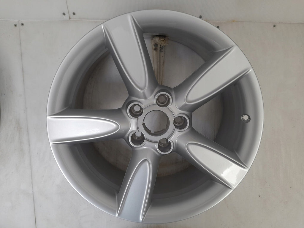 1x Alufelge 18 Zoll 7.5" 5x112 51ET Glanz Silber 5P0601025G Seat Rim Wheel
