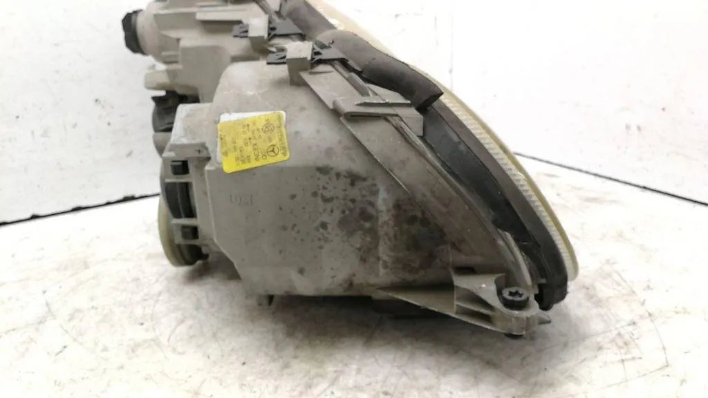 Frontscheinwerfer Mercedes-Benz 0301166201 Links Scheinwerfer Headlight SCH7781652748fq
