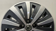 Laden Sie das Bild in den Galerie-Viewer, 1x Alufelge 17 Zoll 6.5&quot; 5x112 41ET Glanz Graphit 3V0601025 Mg Superb Rim Wheel